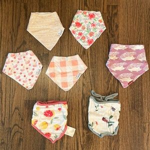 Copper Pearl, Little Unicorn, Milkbarn bibs like new